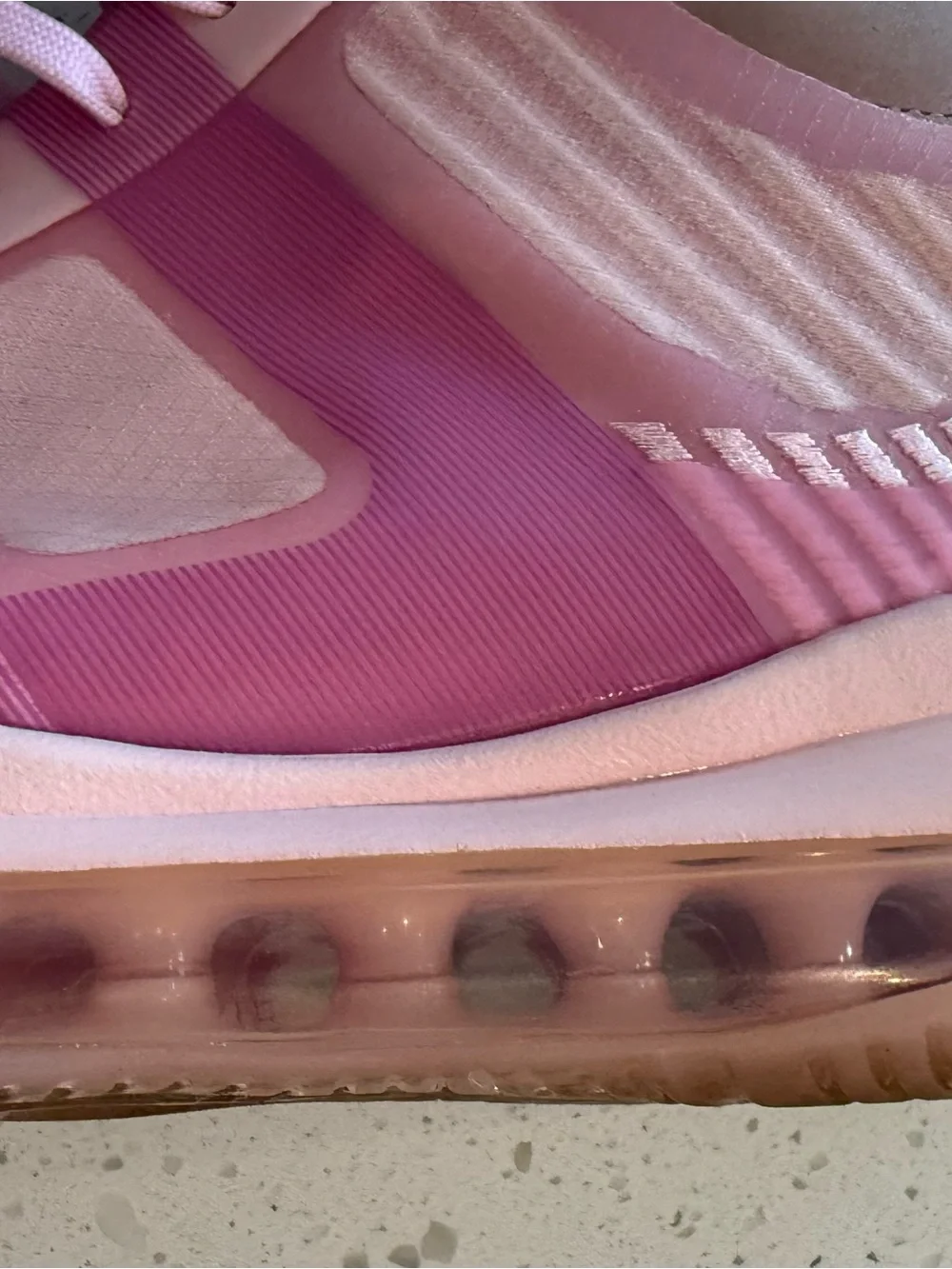9.5 Nike LeBron X John Elliott Icon QS Basketball Shoes Tulip Pink Women’s